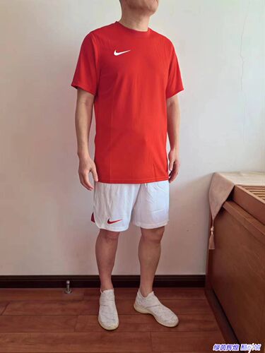 耐克nike足球服光板印号球衣