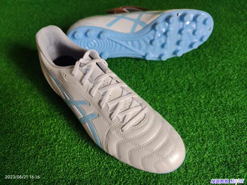 亚瑟士PU低帮男子短钉足球鞋