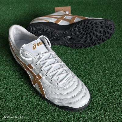 1113A056正品ASICS亚瑟士C3袋鼠皮加宽脚碎钉TF人工草低帮足球鞋