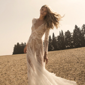 2023蕾丝连衣裙女 超仙蕾丝拼接仙女长裙女神范长袖 大摆裙打底裙