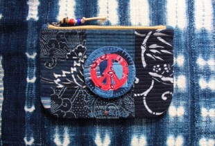 BLUE BLOOD手工缝制boro 蓝染腰果古布 反战胸章 布贴 刺子胸针