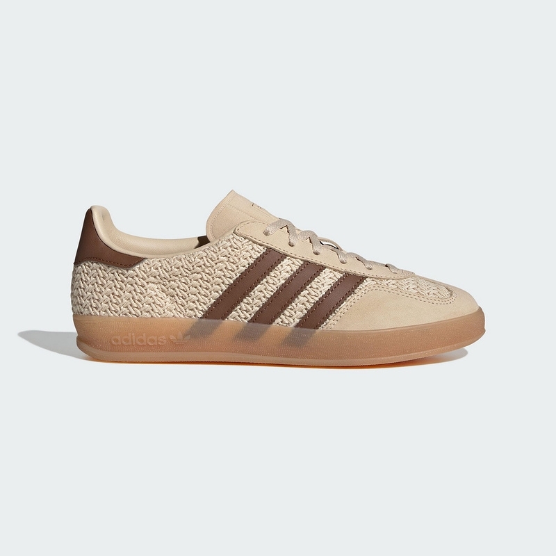 Adidas阿迪达斯三叶草女士轻便复古经典休闲板鞋JS1418