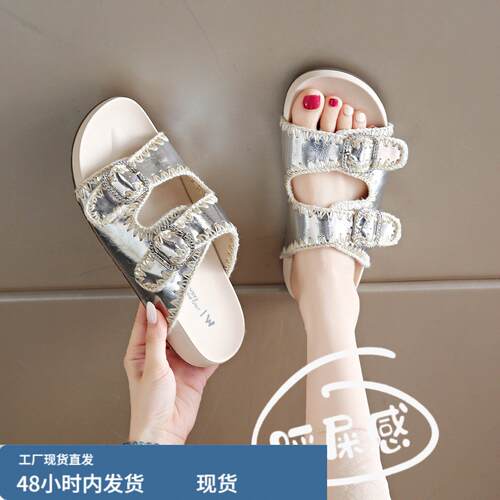 巨好看勃肯一字拖女夏外穿2026新款超火凉拖鞋配裙子沙滩凉鞋34码