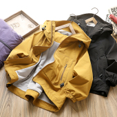 防风衣服中大童男孩保暖冲锋衣 儿童装 男童加绒外套秋冬款 2026新款