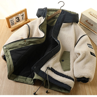 男童羊羔绒棉服秋冬新款2026儿童连帽夹棉外套中大童撞色拼接棉衣