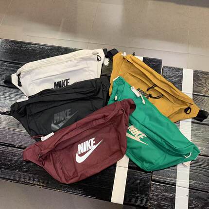 NIKE/耐克休闲运动纯色男女王一博同款大斜挎包单肩包BA5751