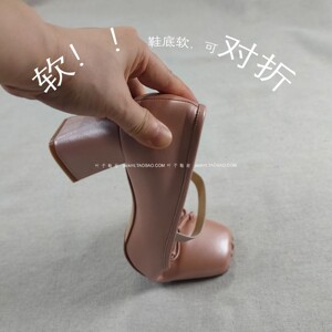 特价！纯原~掏心窝推荐相当好穿~真皮舒适粗跟裸粉色奶奶 工作鞋