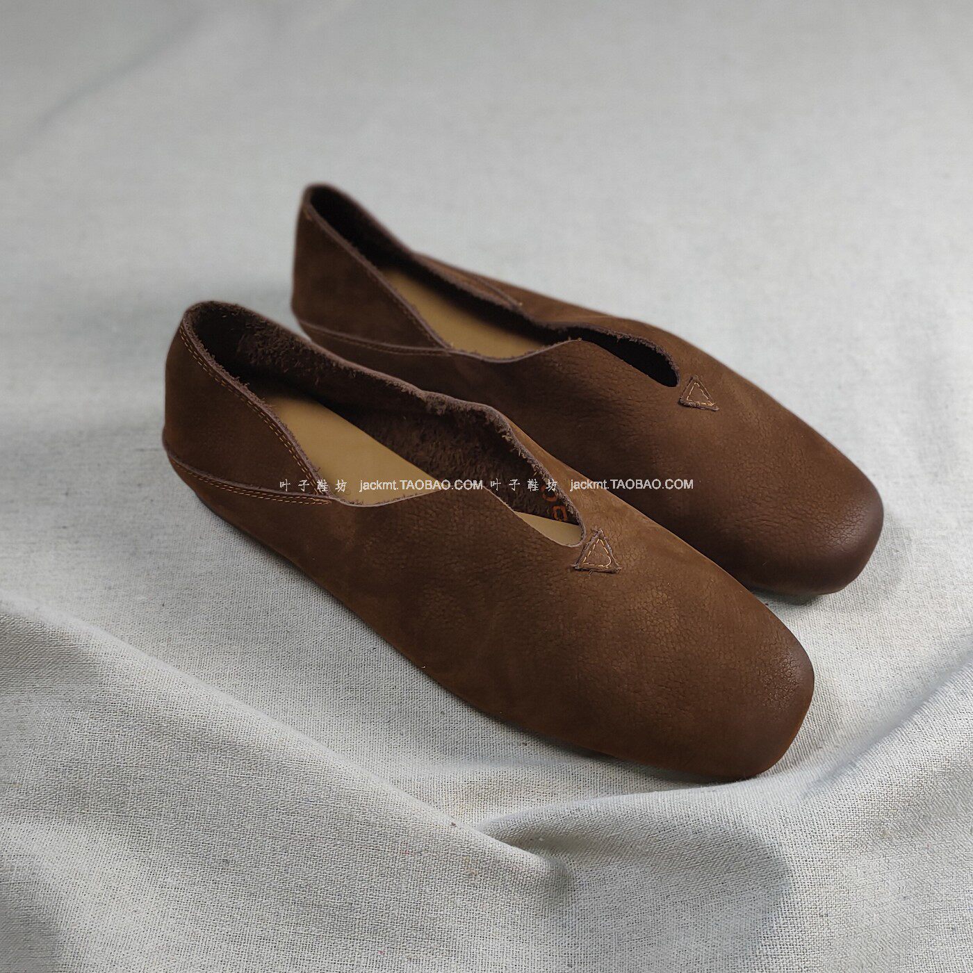 仅1对~纯原！福利~比球鞋还舒服！可爱复古擦色真皮平跟鞋女 41码