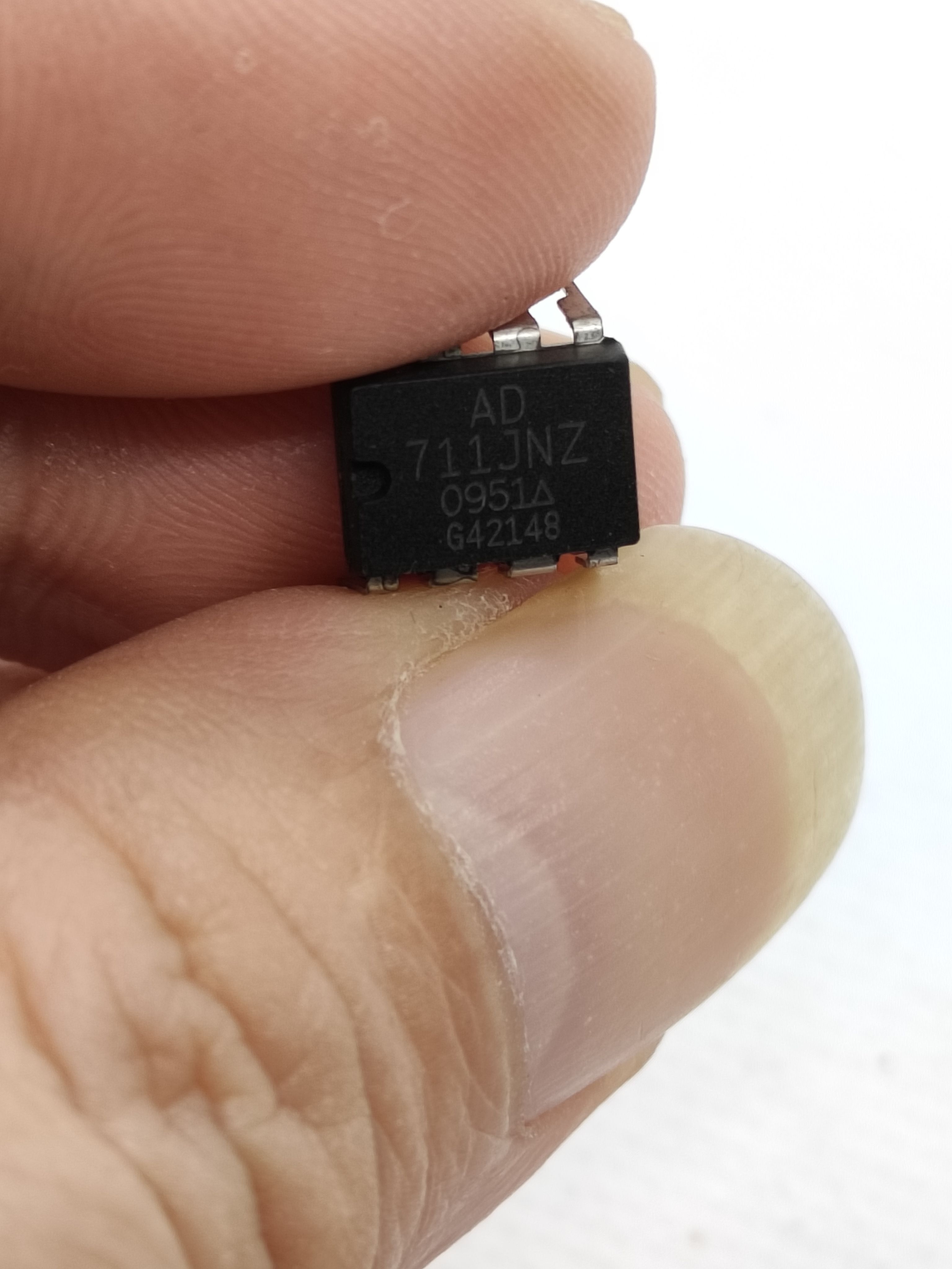 AD711JNZ AD711JN实物拍摄可直接拍