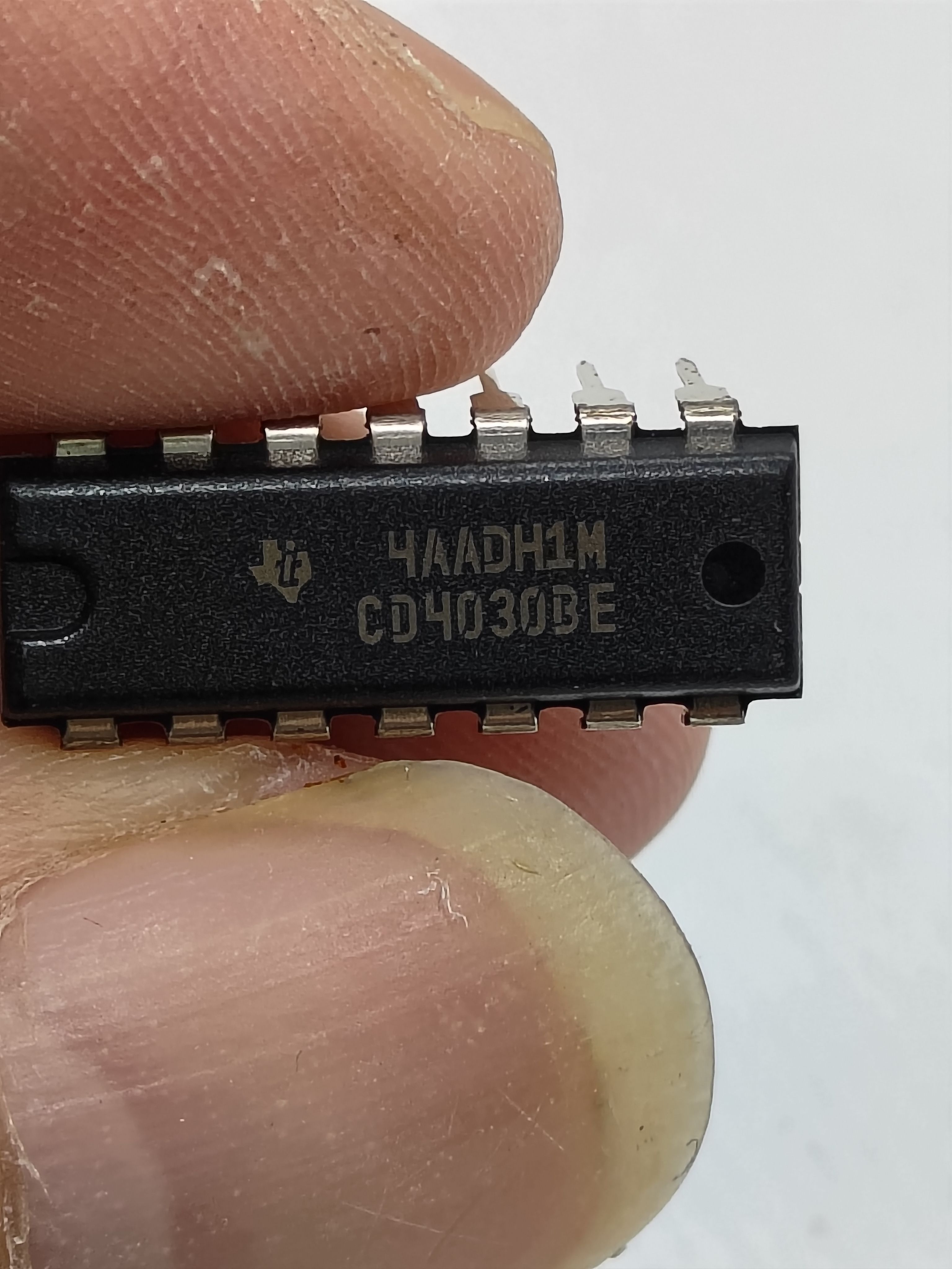 CD4030BE原装进口实物拍摄可直接拍