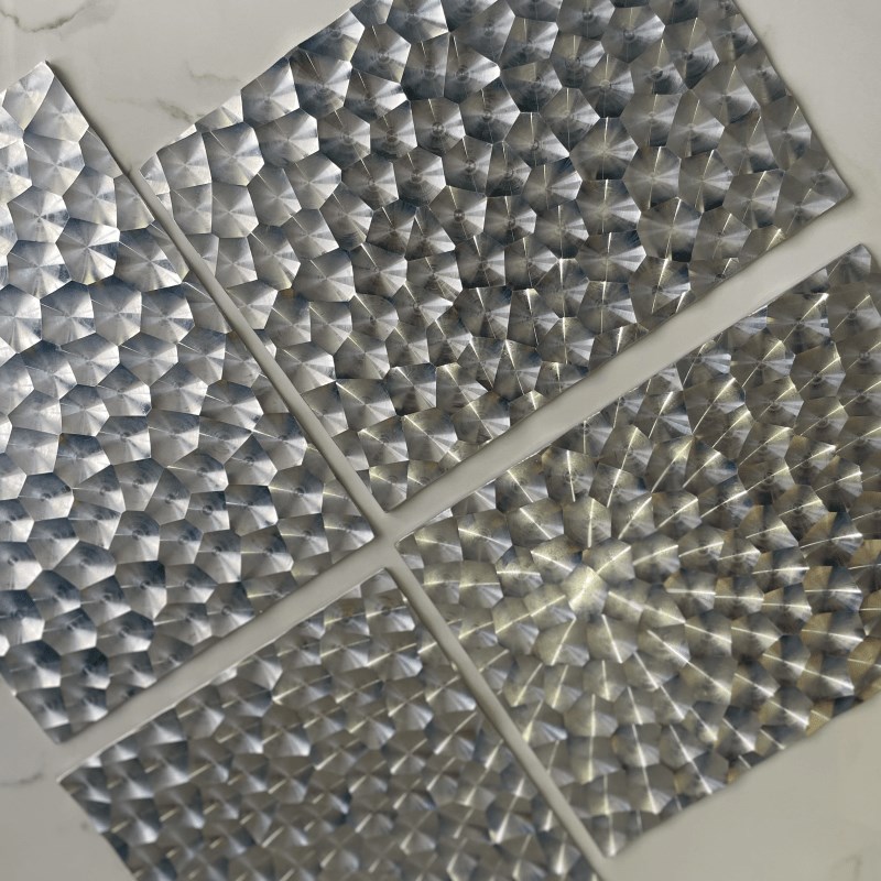 热销谷美吧唧金属凹凸艺术锤纹立体肌理铝板装饰材料加工定制源头