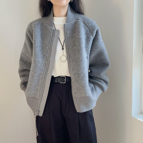 高奢系列高级感羊毛毛呢厚外套灰色短款飞行员夹克女秋冬2026新款