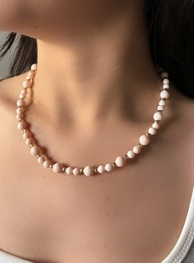 欧美风粉色天然女王贝珠项链女式串珠小众设计时髦个性叠戴锁骨链