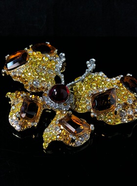 法式复古精灵蝴蝶胸针精致密镶满钻优雅昆虫胸花夸张华丽个性首饰