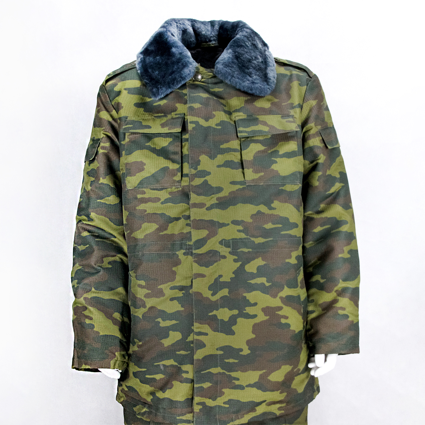 冷战时代横纹迷彩俄军冬季作战服