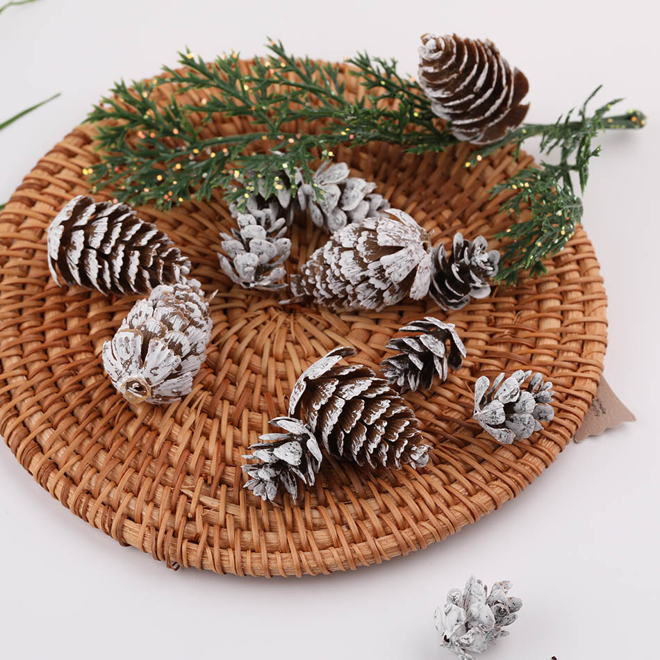 唐三匠雪花仿真松果挂件