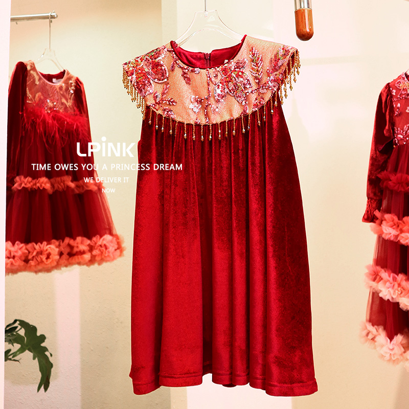 【年款】丝绒云肩流苏加绒背心裙