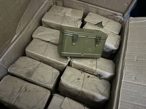 保真老货70年代59式坦车全金属防化密封盒苏联T55装甲工具配件盒