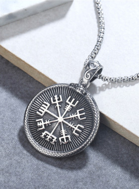 复古北欧维京风钛钢圆牌吊坠项链