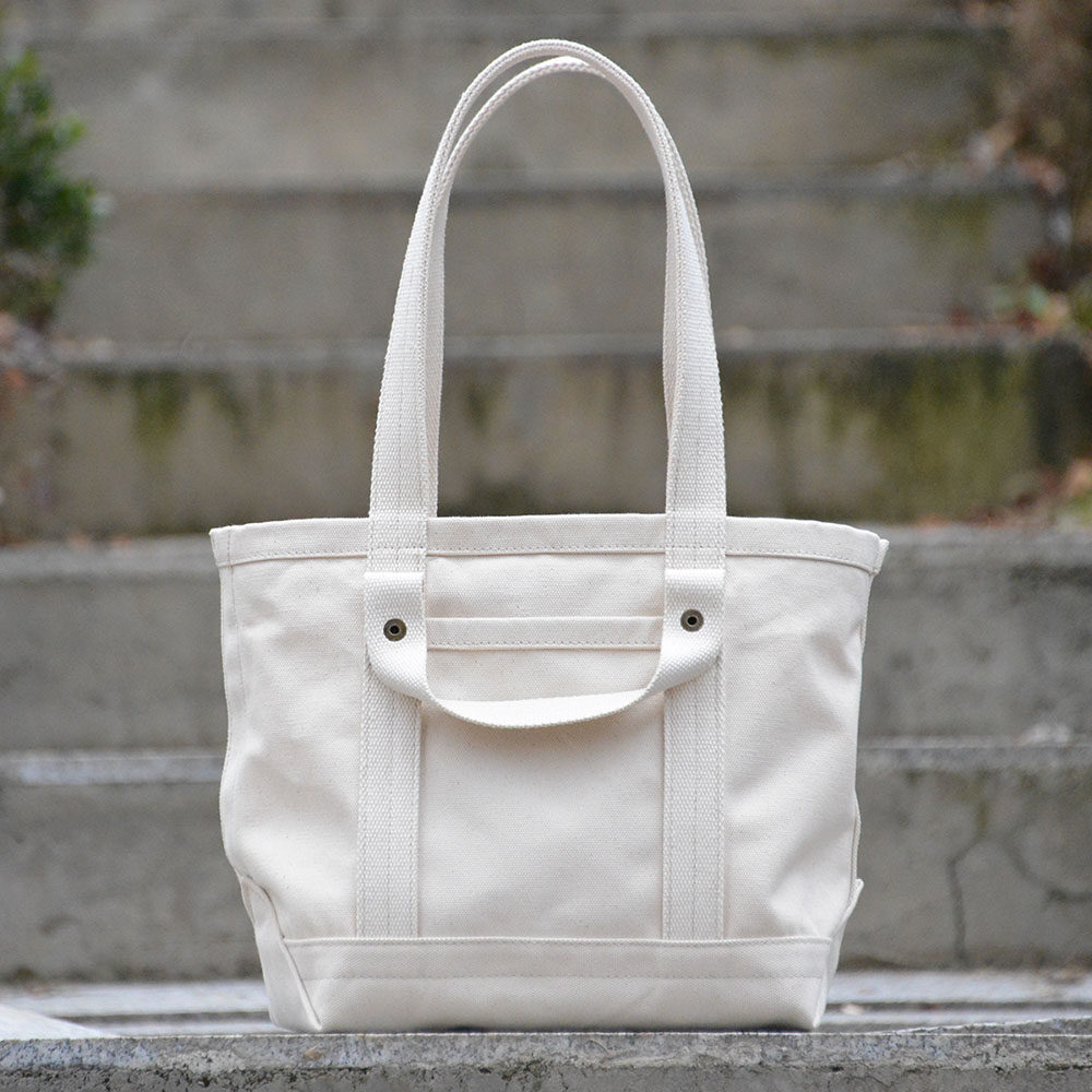 简单白色重磅厚硬帆布托特包uivy
