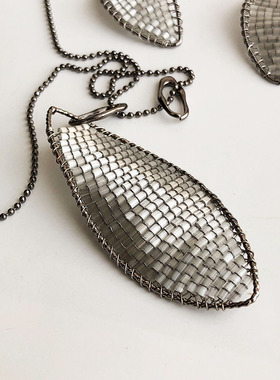 韩代女手作黑色灰色珠串编织叶子珠串百搭文艺气质日韩风长项链