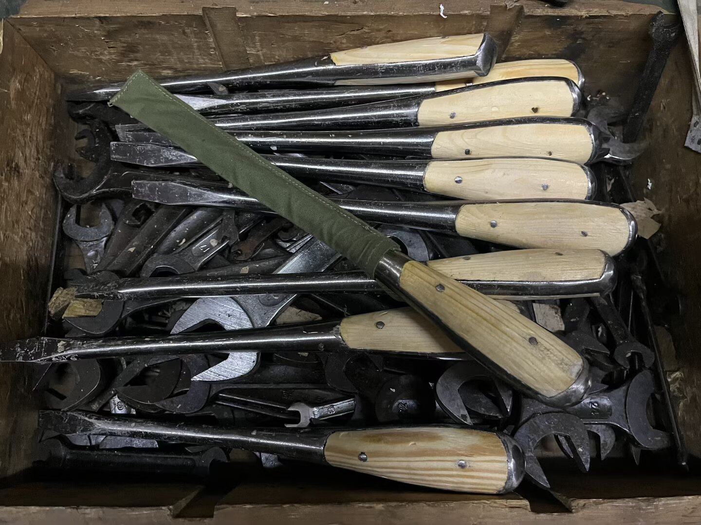 正品90年代海船舰艇重型修理螺丝刀加粗厚扁铲合法车载破窗防身器,五金/工具,刮刀,淘宝优惠券,粉丝福利购,淘宝优惠卷