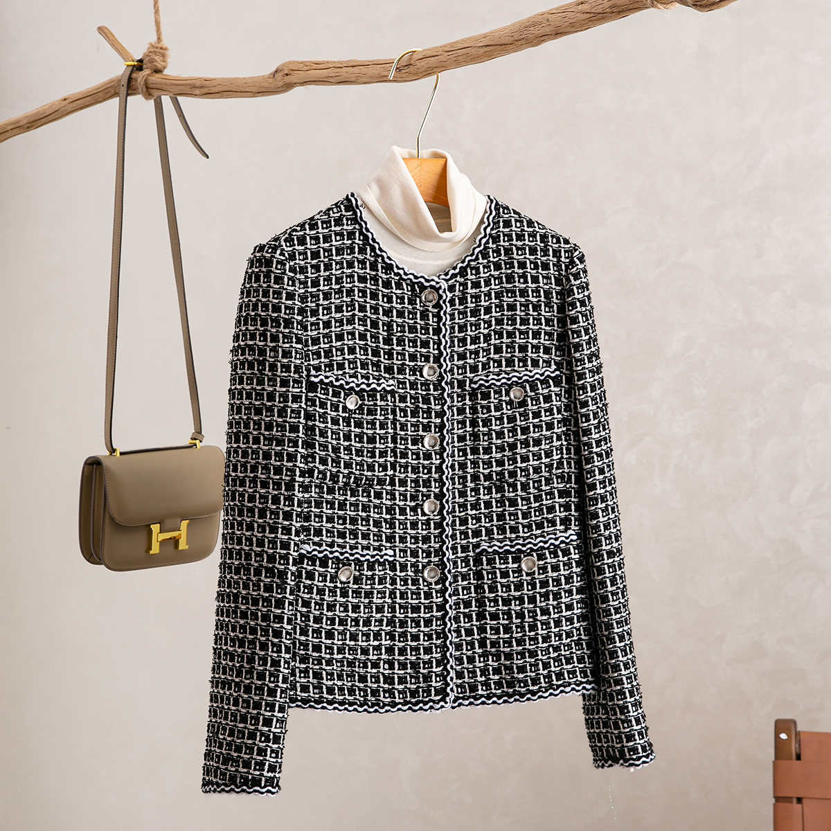 小香风黑白格编织直筒外套