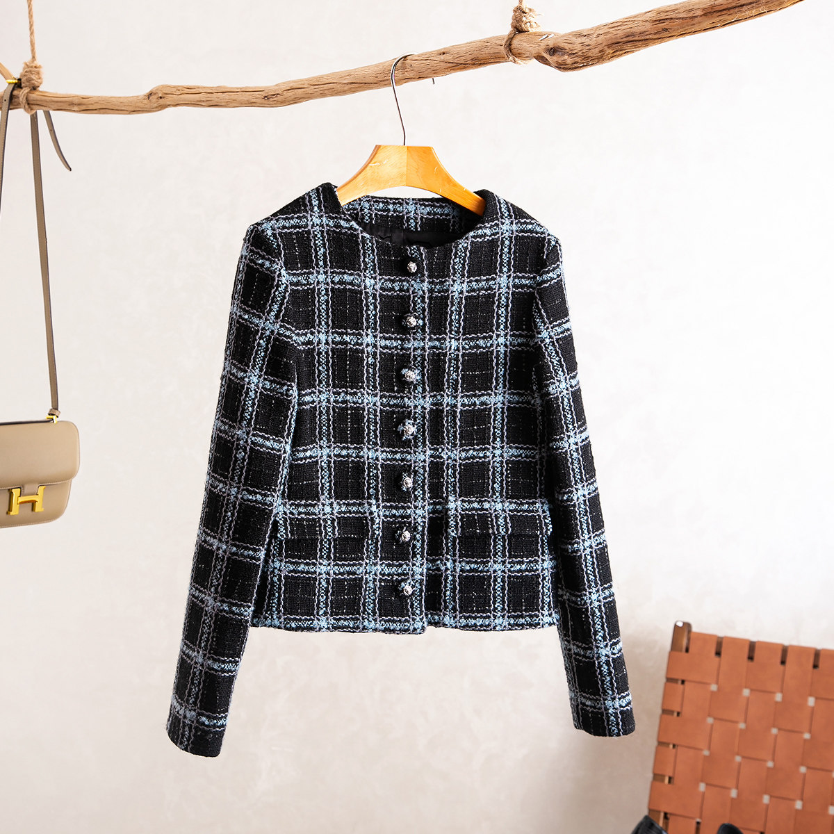 经典黑白格圆领短外套