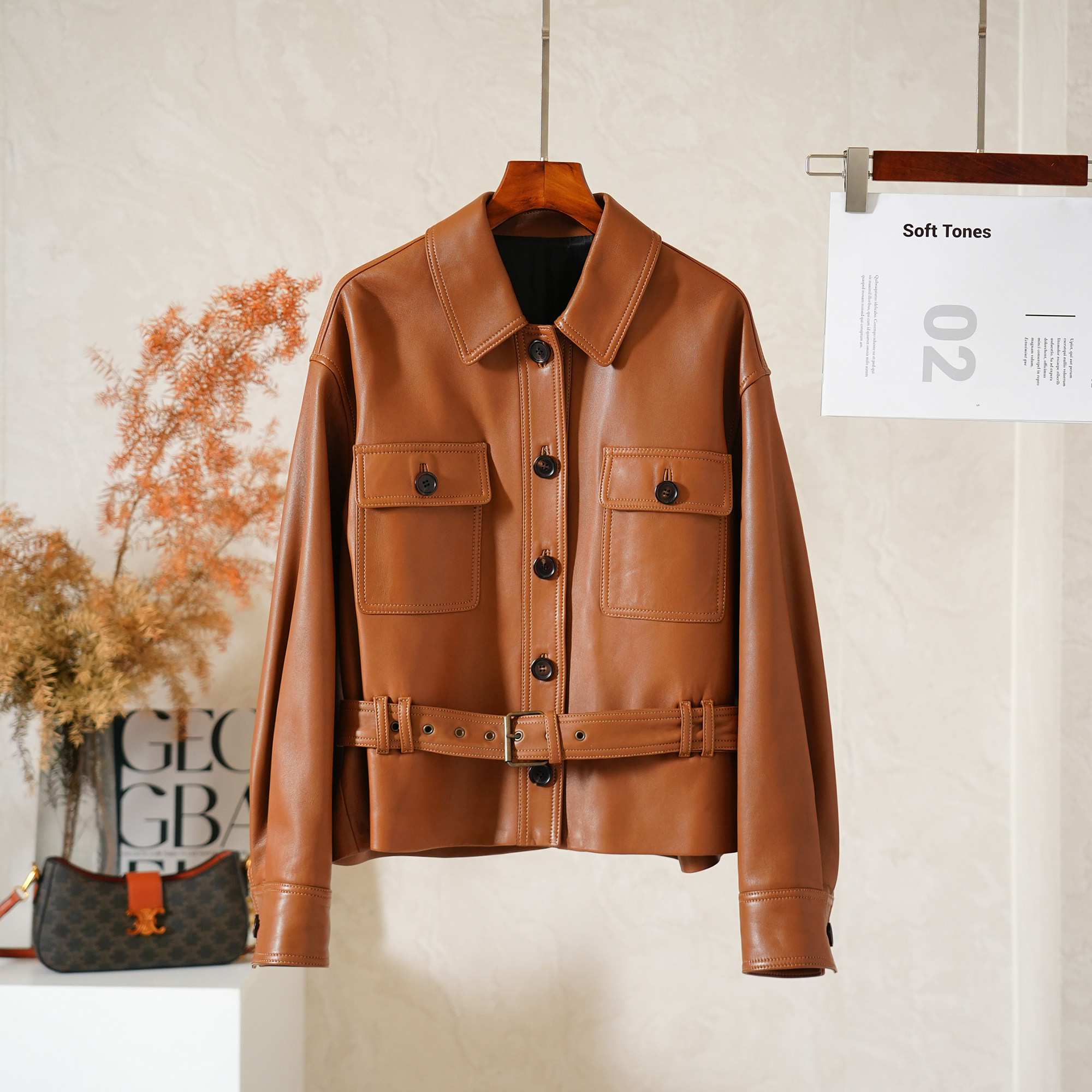 植鞣工艺头层绵羊配腰带皮衣外套