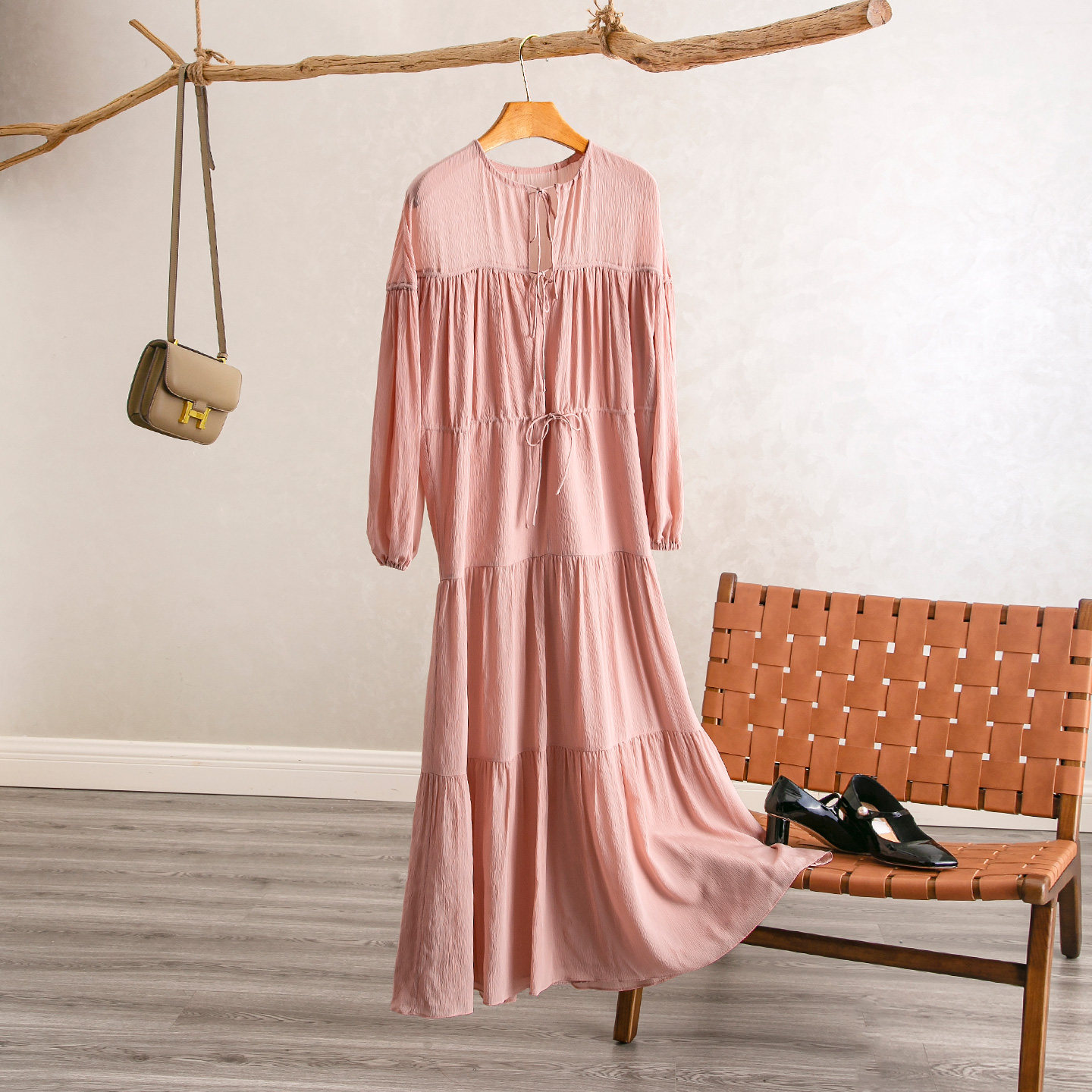 真丝圆领绑带抽绳法式长款连衣裙