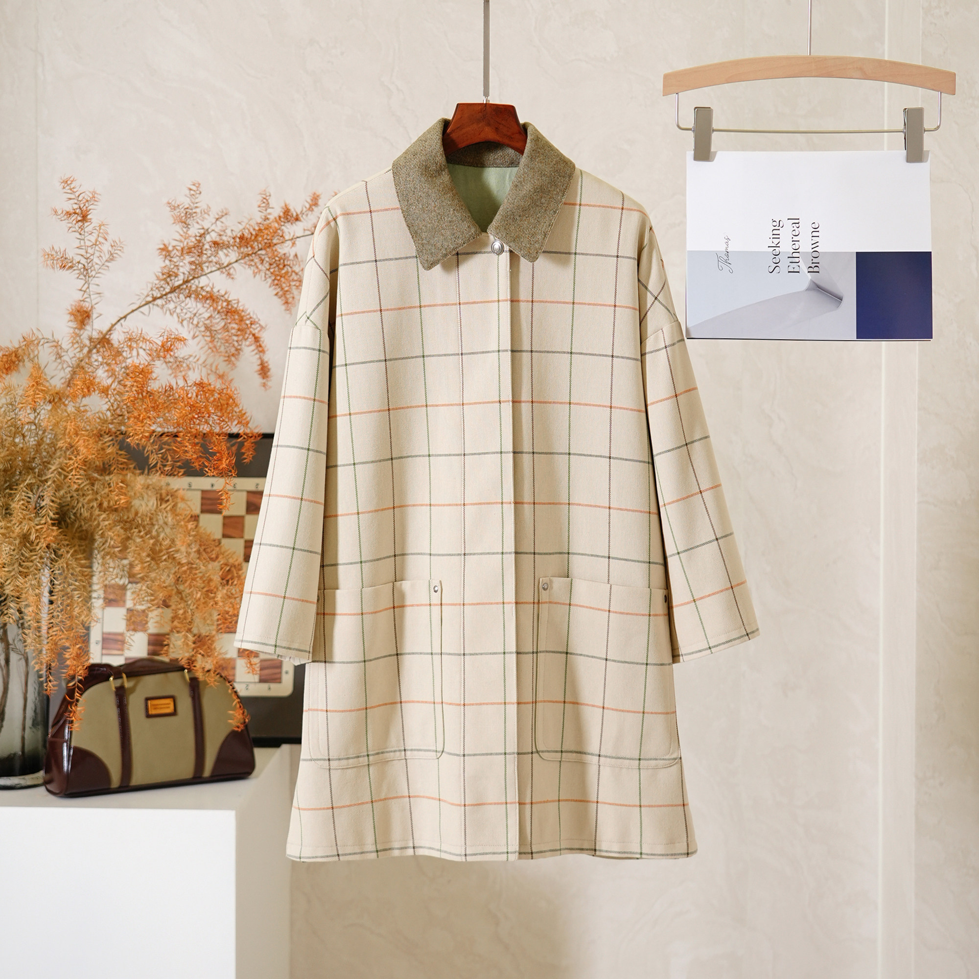 撞色格纹中长款棉质风衣外套