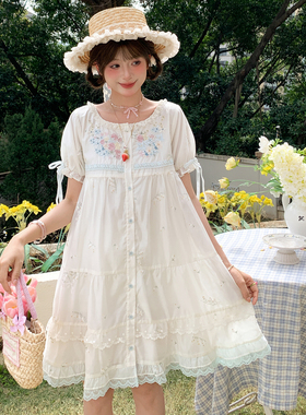 森女部落温柔花卉刺绣设计感83.7%莱赛尔泡泡袖宽松连衣裙女新款