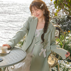 设计感薄荷绿西装外套女休闲西服