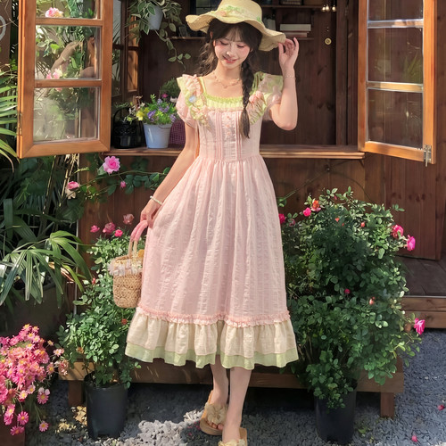 森女部落粉彩风郁金香设计感泡泡袖连衣裙女2026新款中长款裙子夏