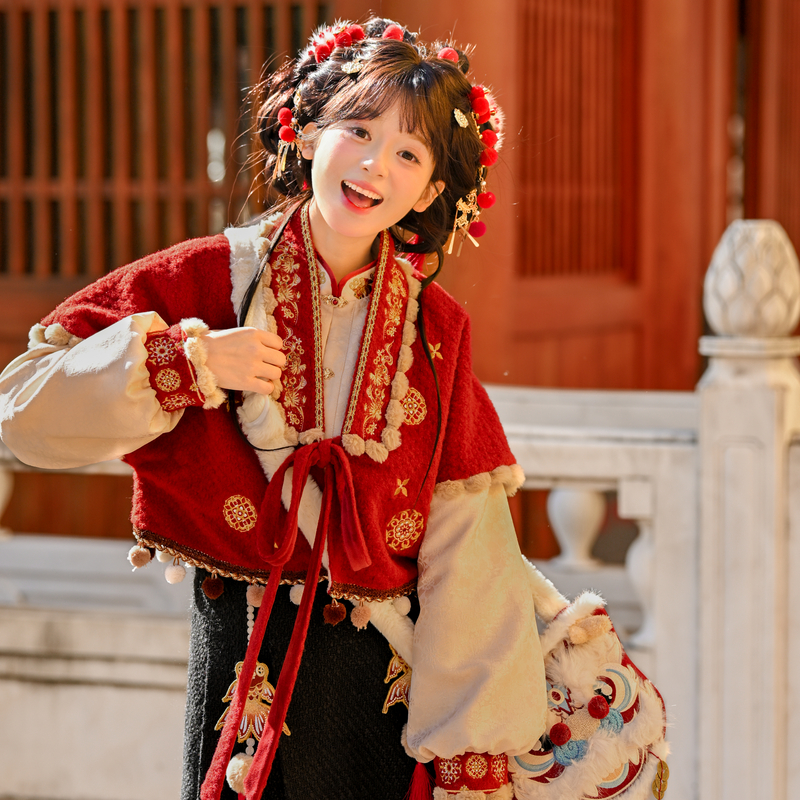 森女部落原创新中式国风红色加绒新年小金鱼套装拜年服冬新款女装