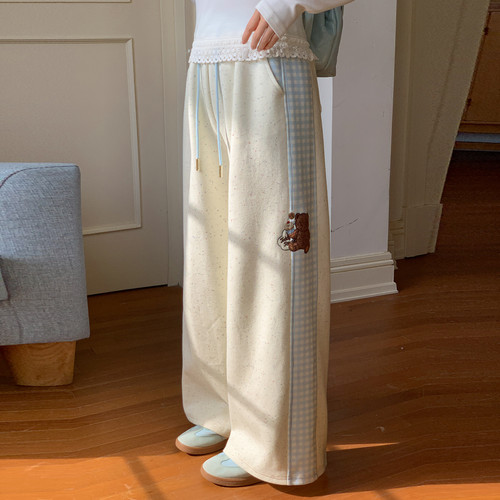 森女部落甜美风可爱小熊刺绣高腰休闲裤女新款百搭格子拼接直筒裤