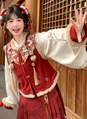 森女部落新年马年新中式云肩2026新款国风重工刺绣拜年披肩女冬季