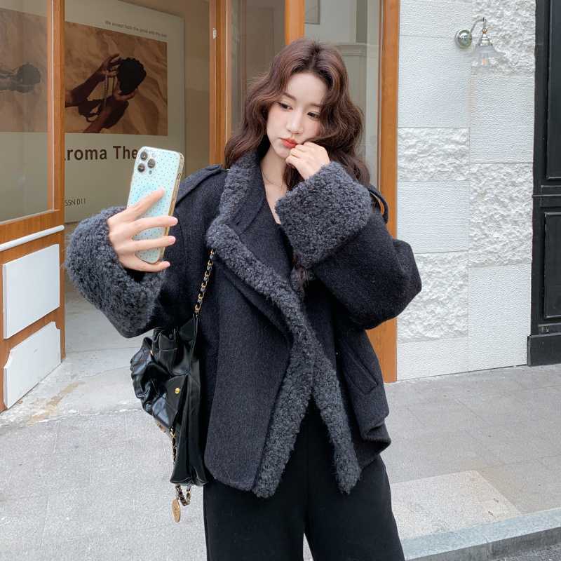 2025新款加厚羊毛大衣女