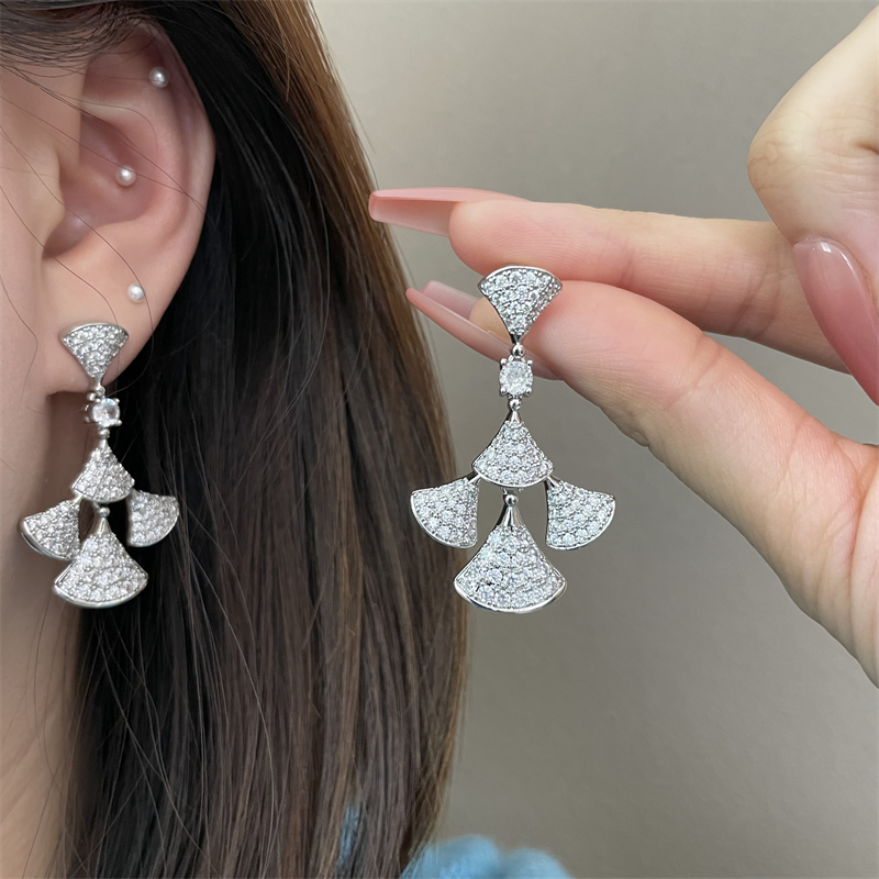 轻奢优雅扇形满钻耳环女S925银针微镶锆石耳钉耳坠高级感气质耳饰