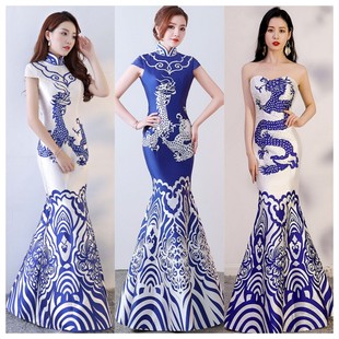 量身定做新款修身显瘦主持人走秀青花瓷旗袍长款鱼尾演出晚礼服女