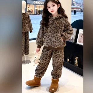 儿童仿兔毛皮草外套女童冬季复古保暖加绒加厚豹纹直筒长裤两件套