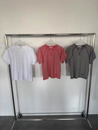 现 2025夏季新款韩国东大门TEMPTING时尚洋气百搭简约小众短袖T恤