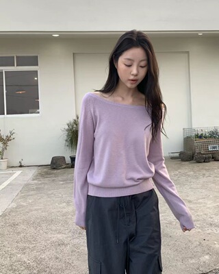 现 26春季新款韩国东大门mohhe休闲时尚一字领纯色薄款针织衫