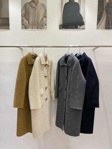 现 韩国东大门26秋冬新款GALLERY羊驼毛牛角扣羊毛毛呢大衣外套女