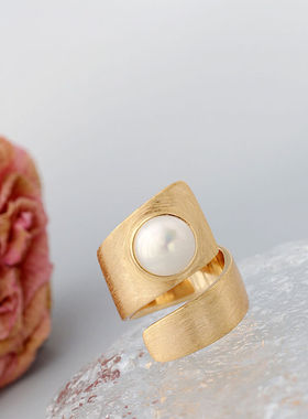 925纯银镶天然珍珠拉丝银戒指