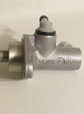 现代起亚专用气缸离合器总泵管416505L000