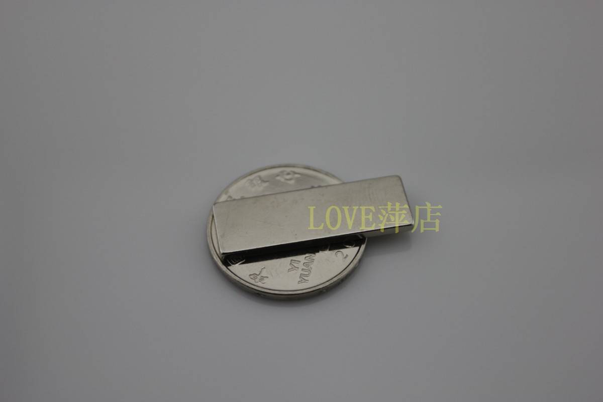 稀土永磁王 钕铁硼 强力磁铁 强磁 吸铁石 长方形 F30x10x2mm
