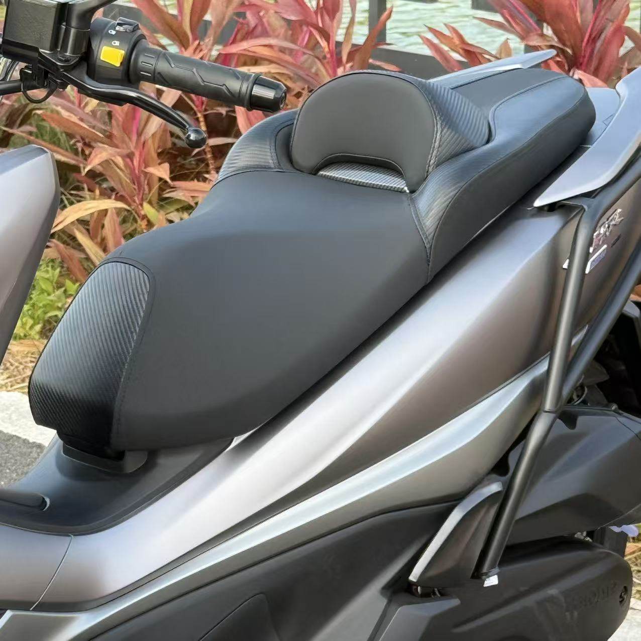 适用于豪爵UHR150改装坐垫总成 坐垫柔软防水 豪华大靠背腰靠,摩托车/装备/配件,摩托车坐垫,淘宝优惠券,粉丝福利购,淘宝优惠卷