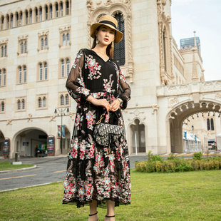 2022春夏季新款绣花中长款收腰显瘦桑蚕丝A字裙真丝连衣裙女