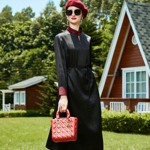 卡米兰修身名媛气质连衣裙女春装2024新款中长款七分袖印花A字裙